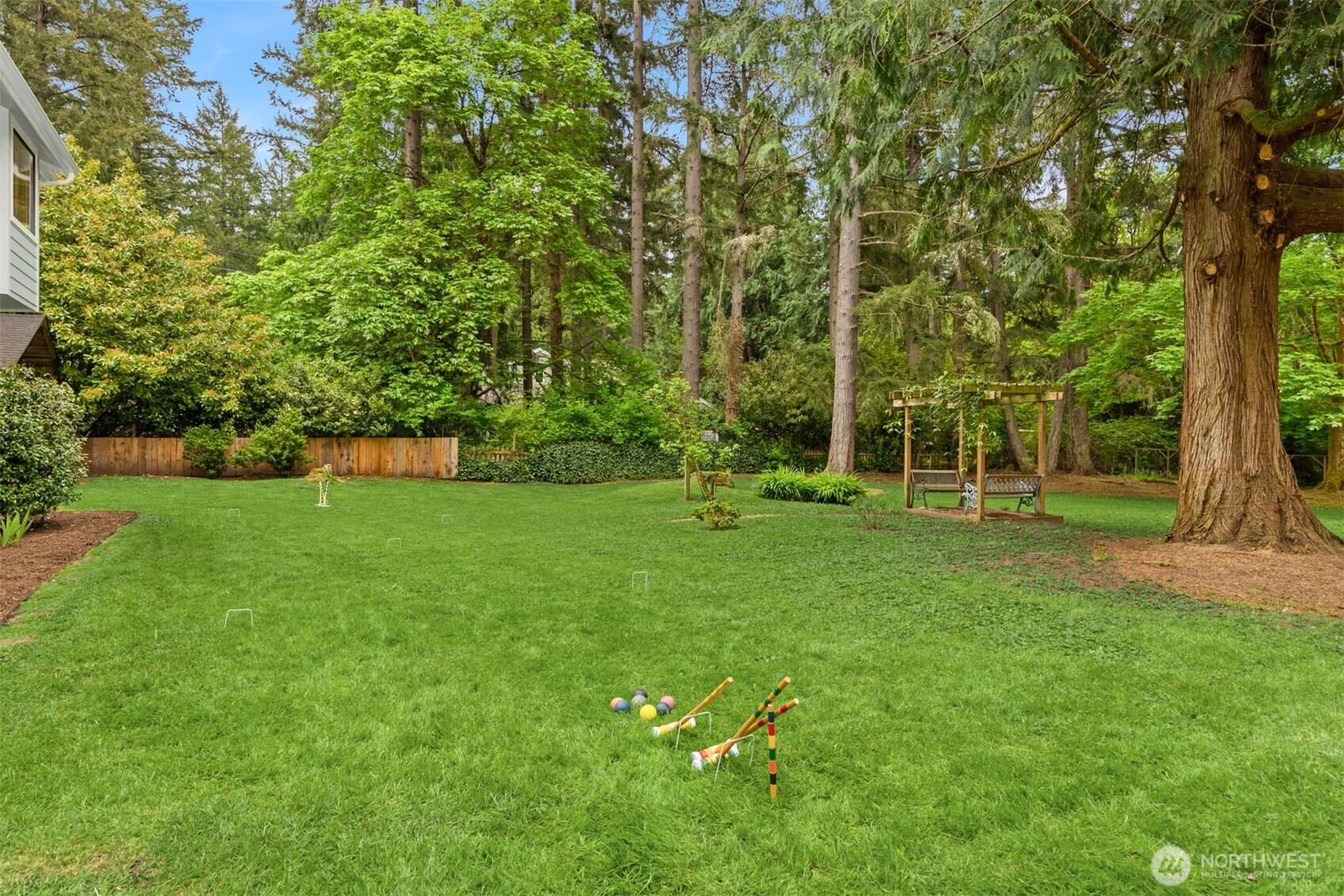 6729 NE Ralston Road , Bainbridge Island, WA 98110