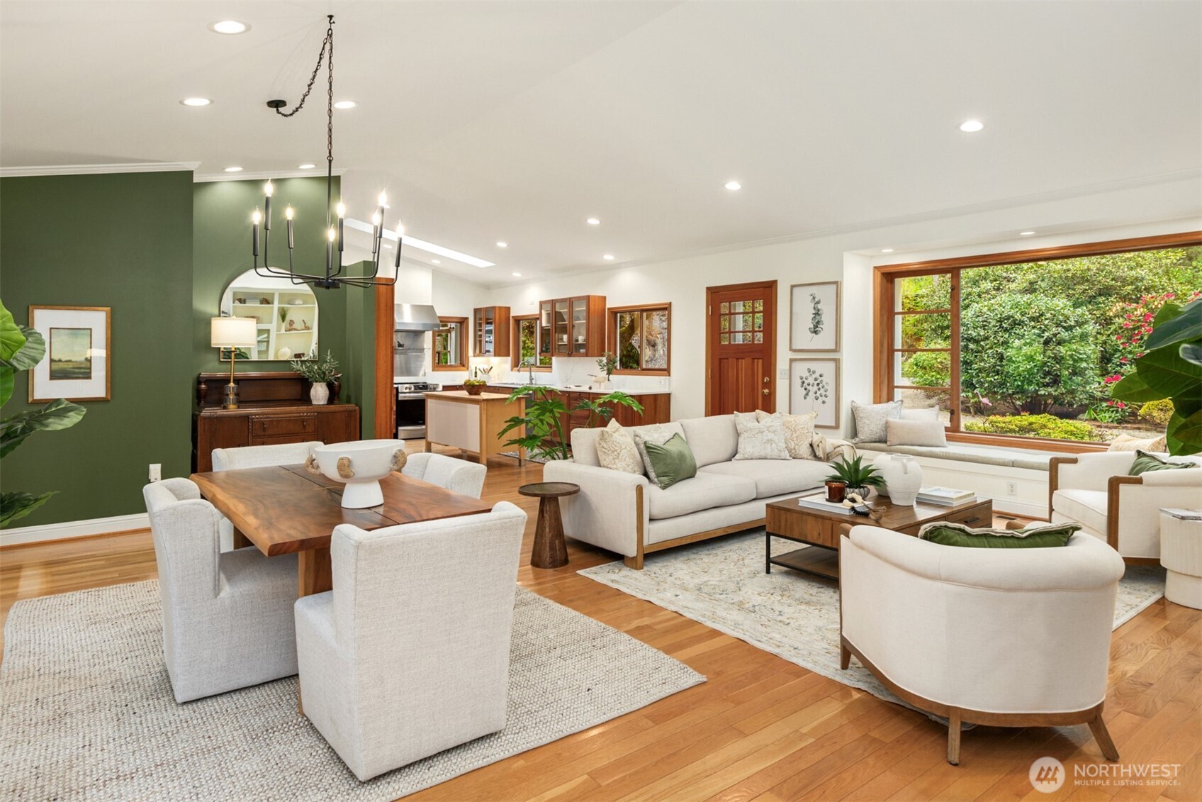 6729 NE Ralston Road , Bainbridge Island, WA 98110