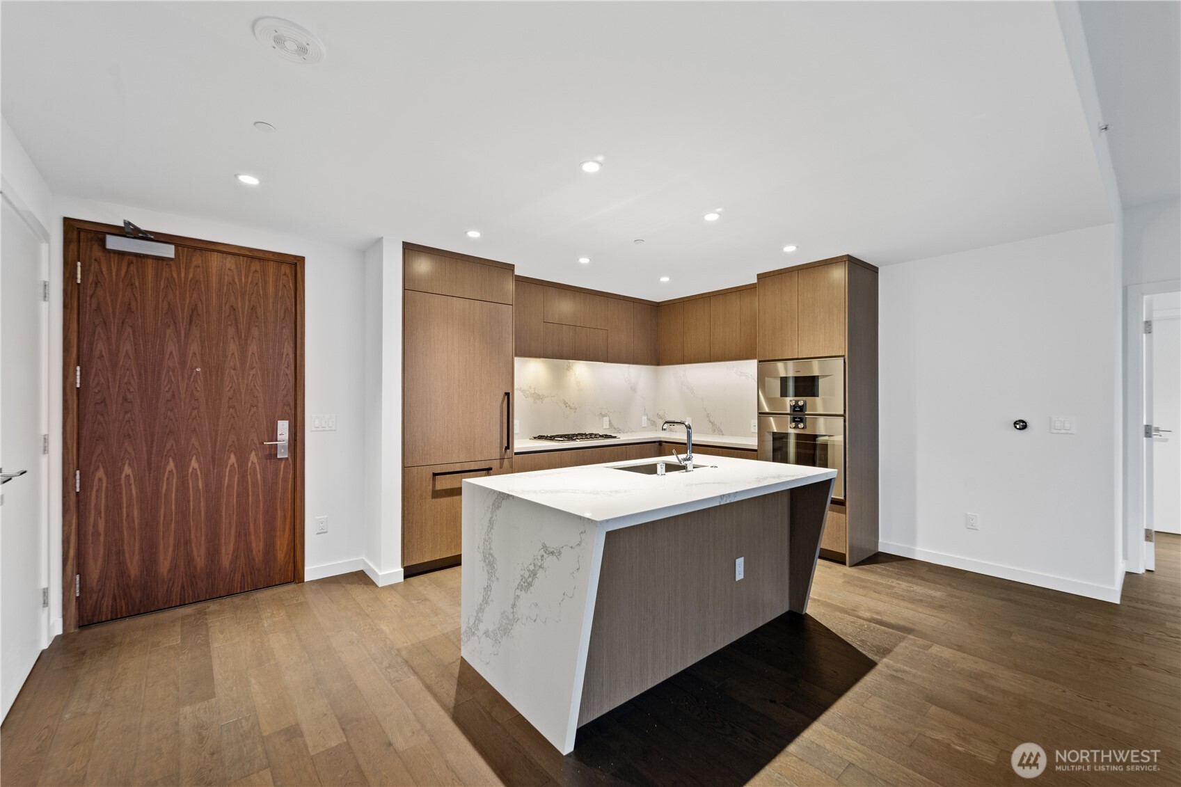 188 Bellevue Way NE #1602, Bellevue, WA 98004