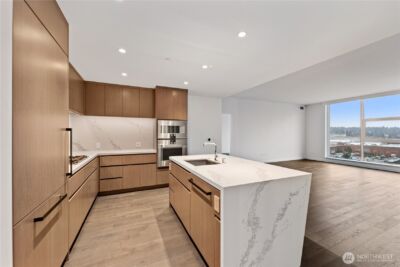 188 Bellevue Way NE #1602, Bellevue, WA 98004 - Photo 4