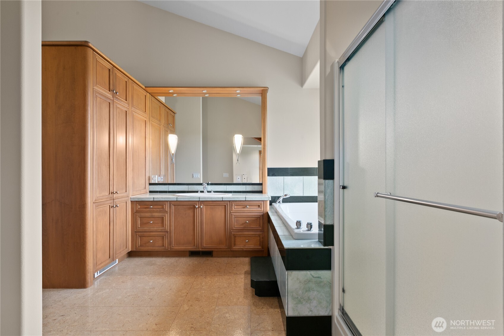 1409 Marietta Avenue , Bellingham, WA 98226