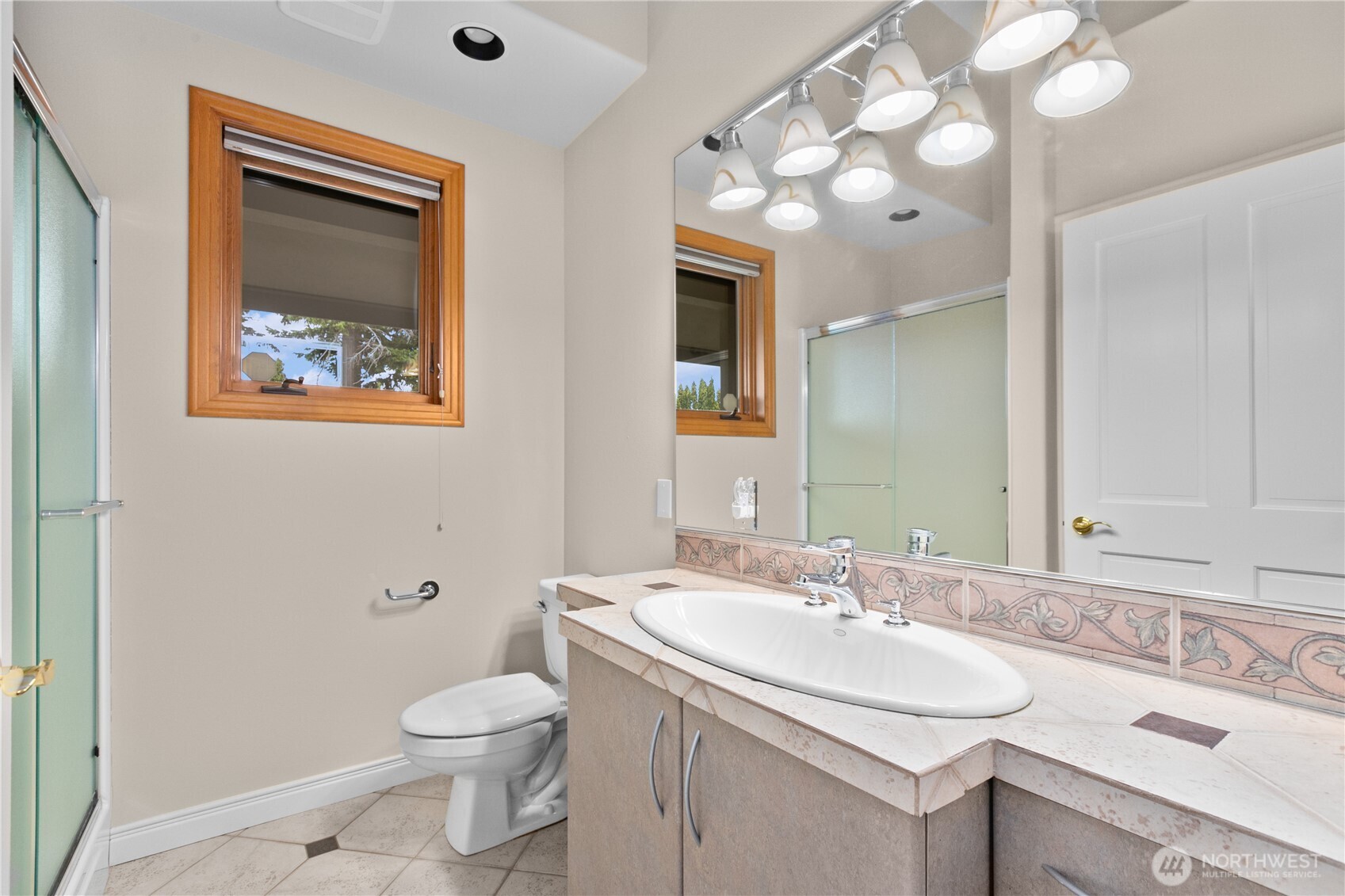 1409 Marietta Avenue , Bellingham, WA 98226