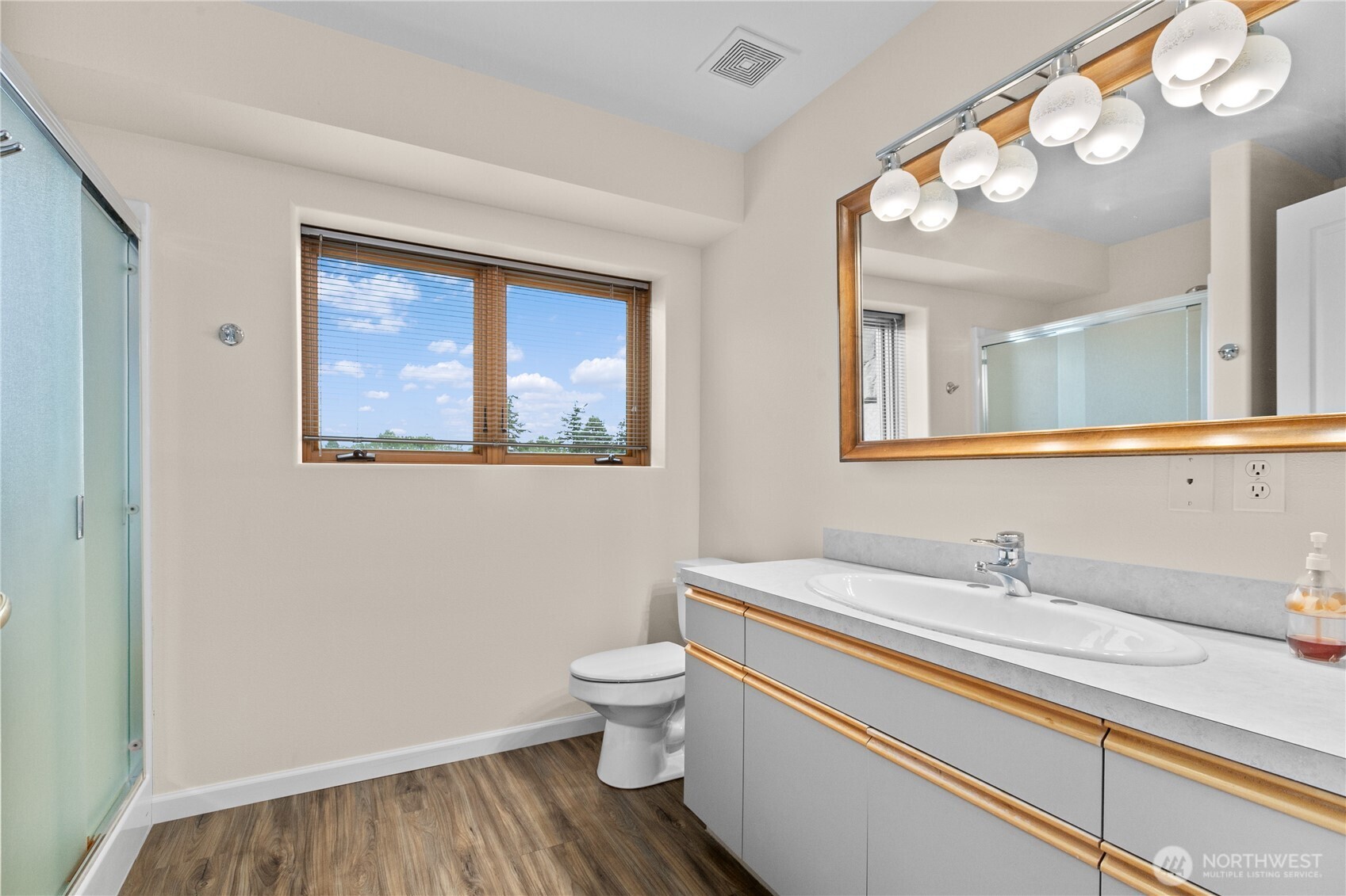 1409 Marietta Avenue , Bellingham, WA 98226