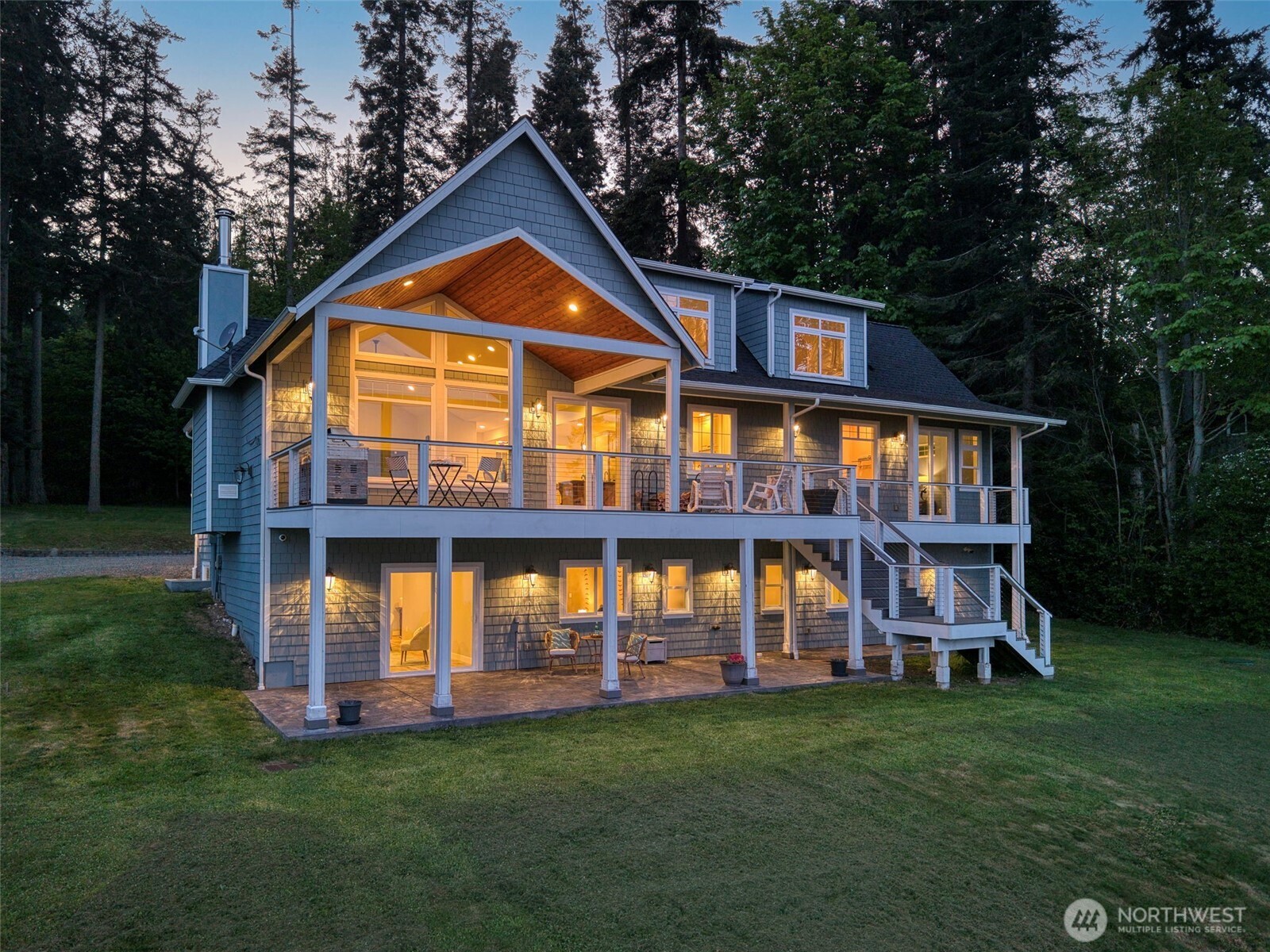 32326 Hoffman Road NE, Kingston, WA 98346
