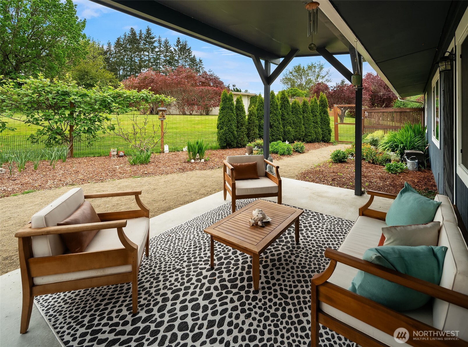 9917 SW 206th Court , Vashon, WA 98070