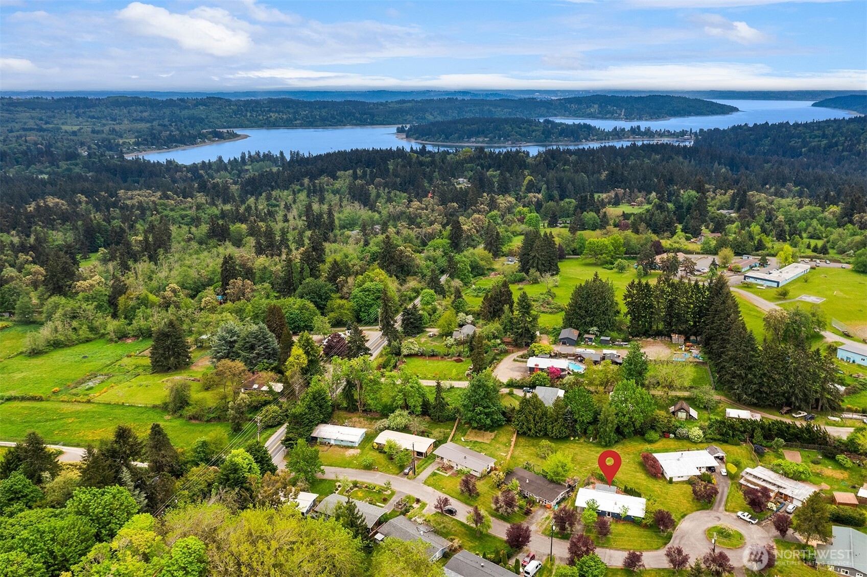 9917 SW 206th Court , Vashon, WA 98070