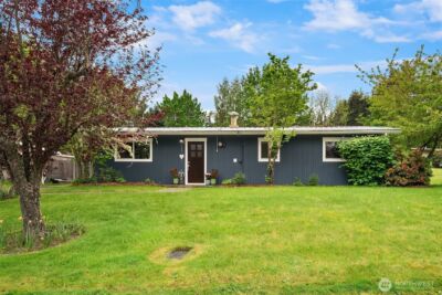 9917 SW 206th Court , Vashon, WA 98070 - Photo 4