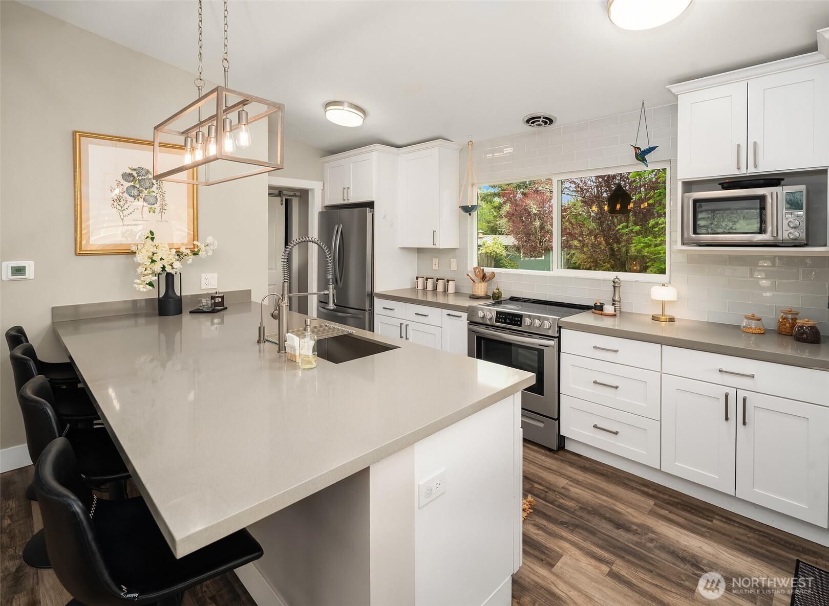 9917 SW 206th Court , Vashon, WA 98070