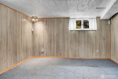 2719 Nob Hill Avenue N, Seattle, WA 98109 - Photo 16