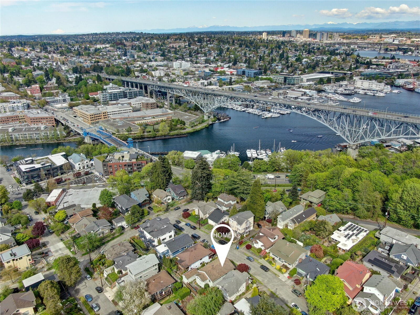 2719 Nob Hill Avenue N, Seattle, WA 98109