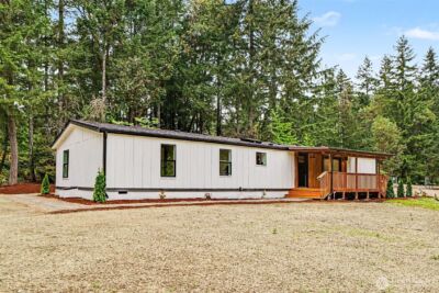 719 Tiedeman Road , Lakebay, WA 98349