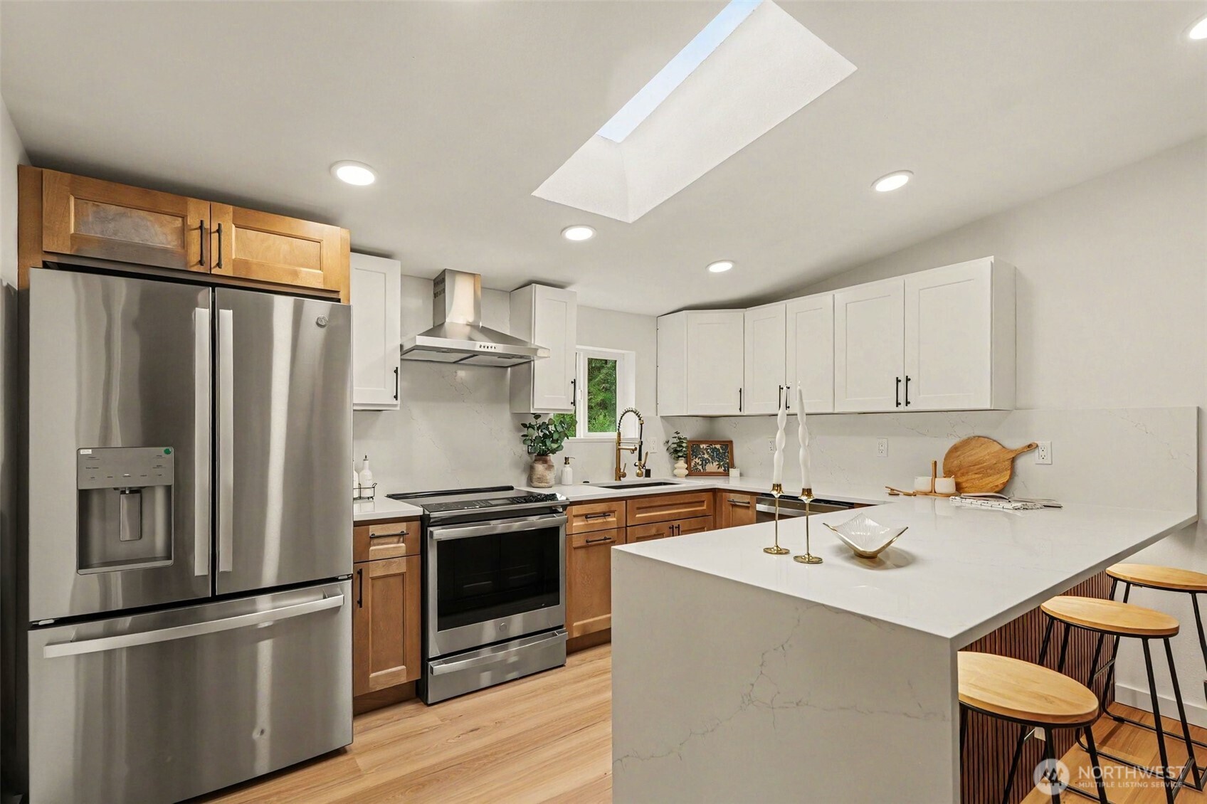 719 Tiedeman Road , Lakebay, WA 98349