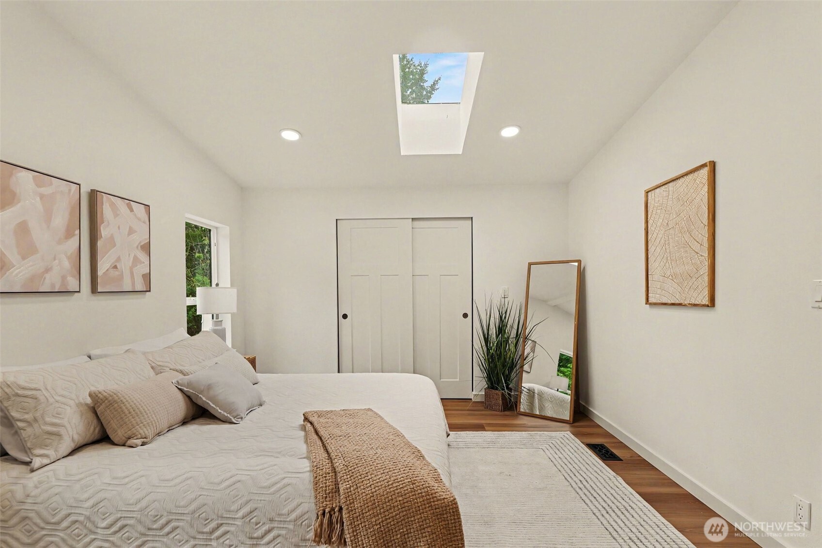 719 Tiedeman Road , Lakebay, WA 98349