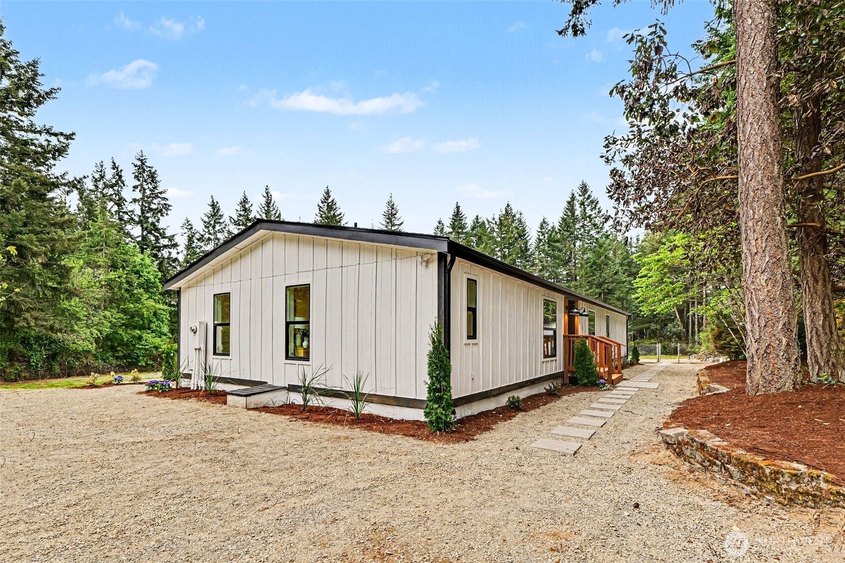 719 Tiedeman Road , Lakebay, WA 98349