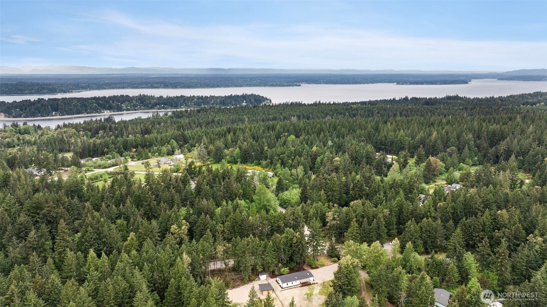 719 Tiedeman Road , Lakebay, WA 98349