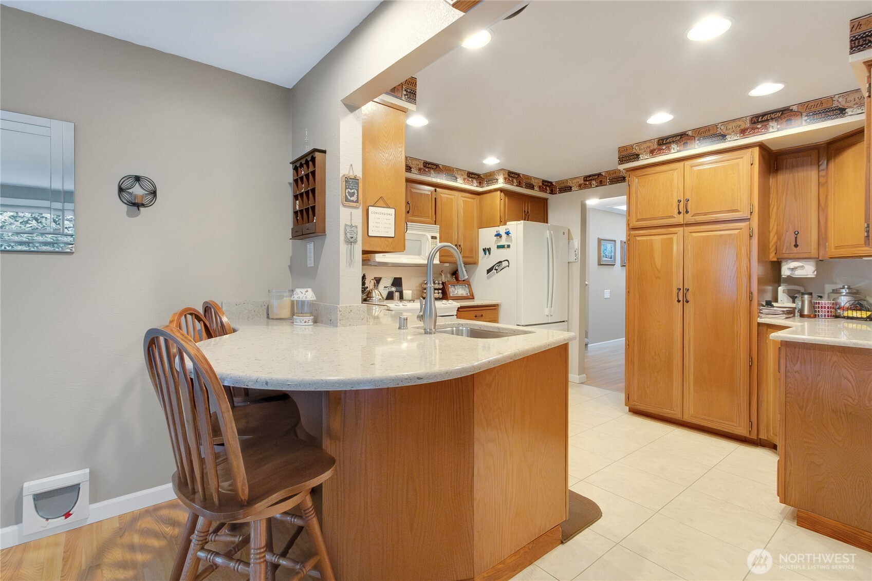 30925 22nd Avenue SW, Federal Way, WA 98023-7806