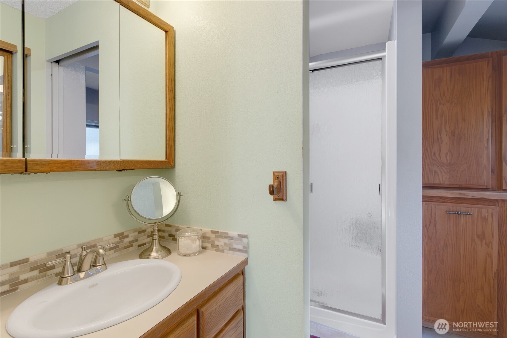 30925 22nd Avenue SW, Federal Way, WA 98023-7806