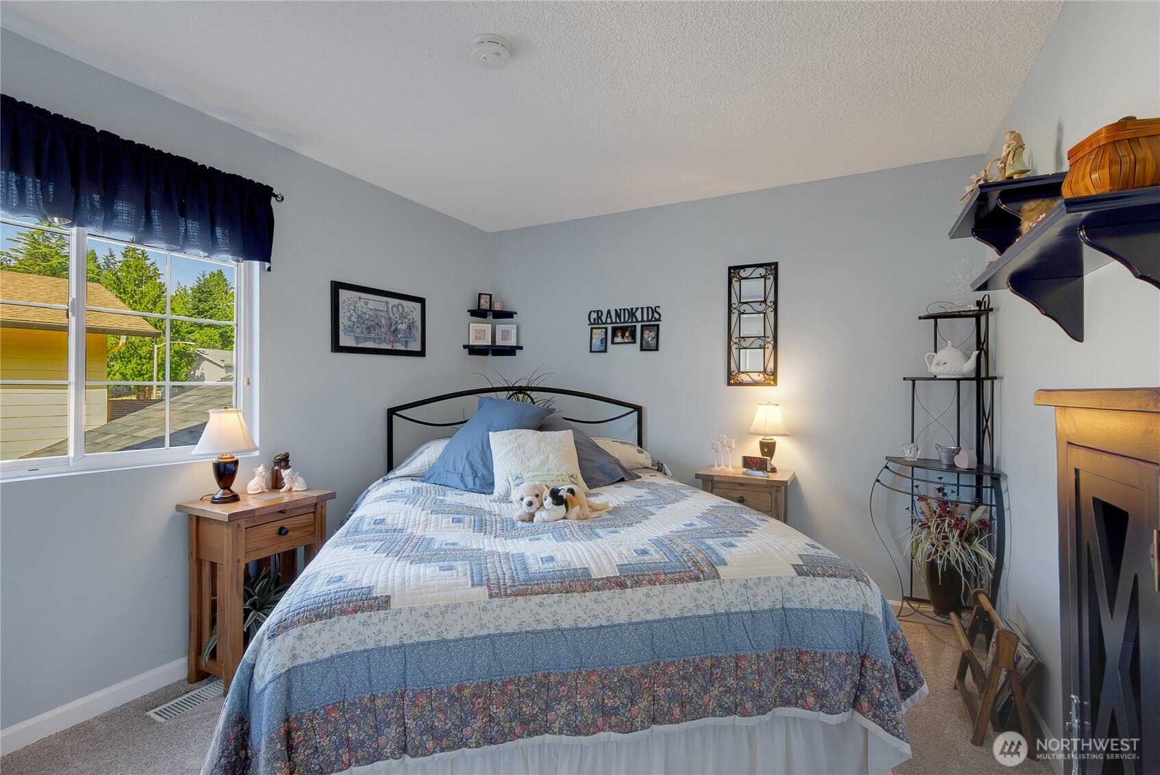 30925 22nd Avenue SW, Federal Way, WA 98023-7806