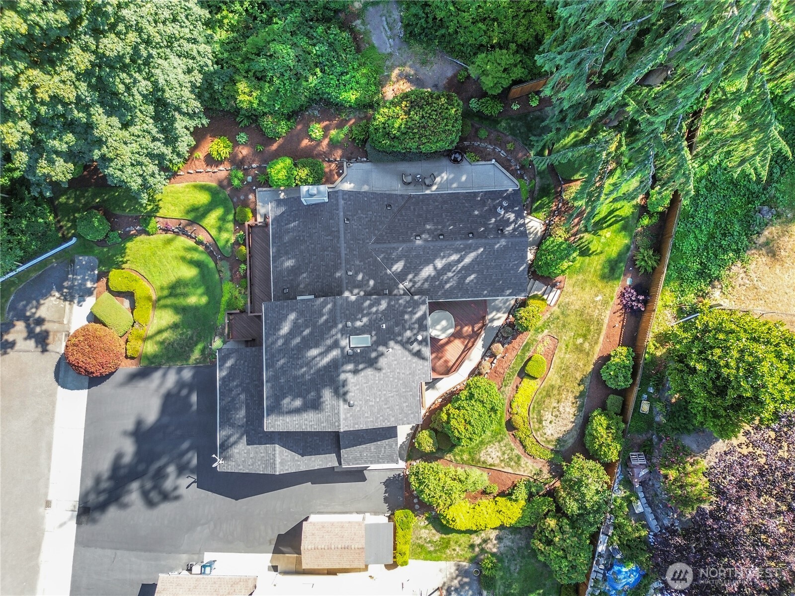 30925 22nd Avenue SW, Federal Way, WA 98023-7806