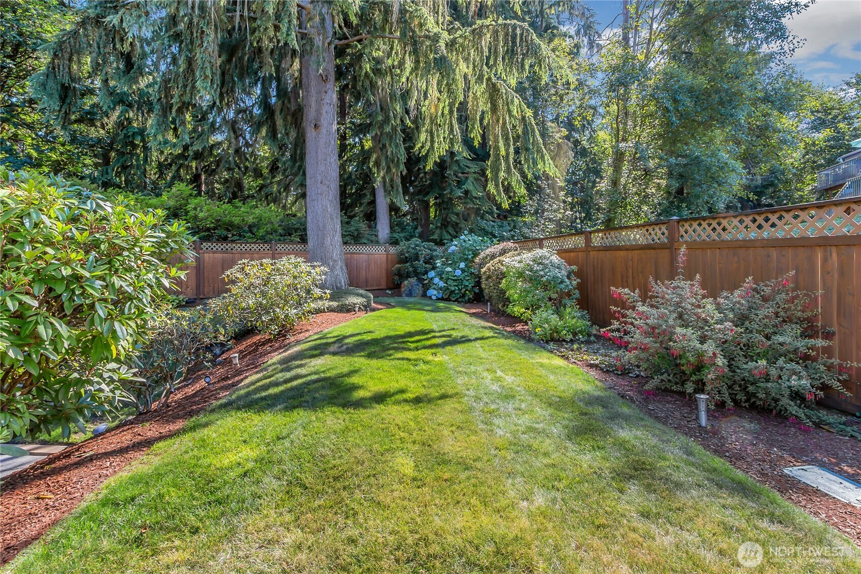30925 22nd Avenue SW, Federal Way, WA 98023-7806