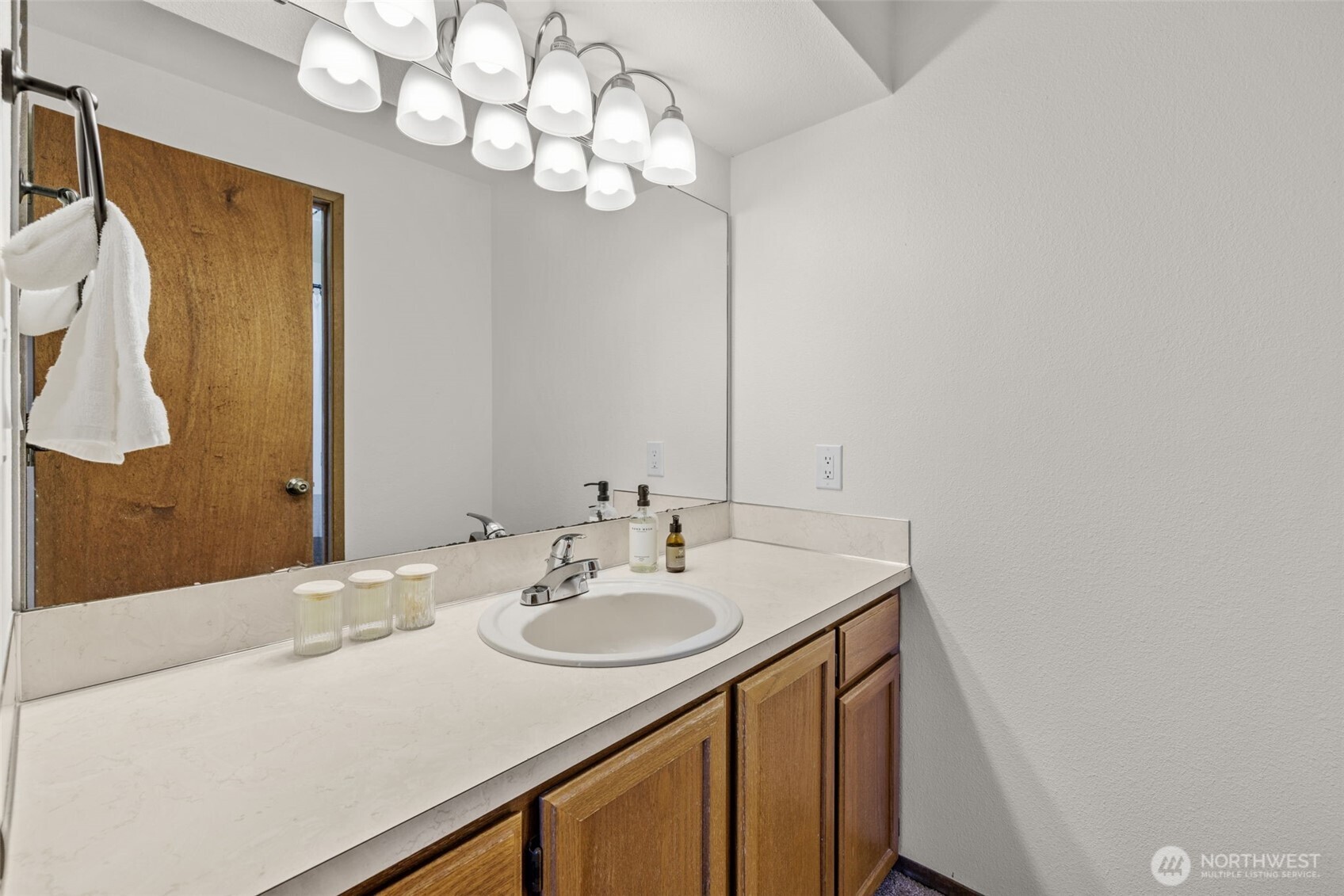 23809 137th Avenue SE, Kent, WA 98042