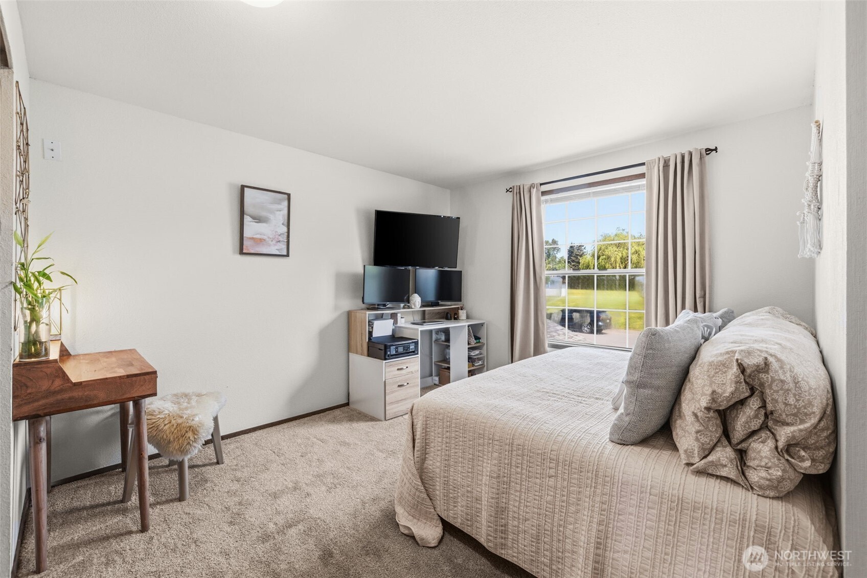 23809 137th Avenue SE, Kent, WA 98042
