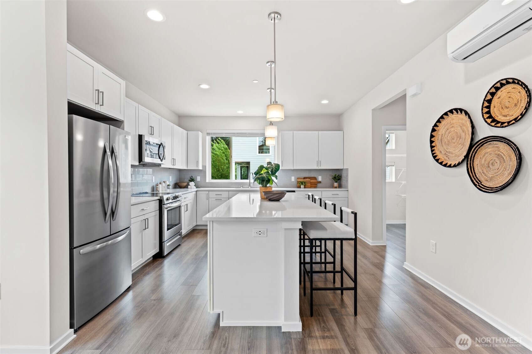 13628 Manor Way #C4, Lynnwood, WA 98087