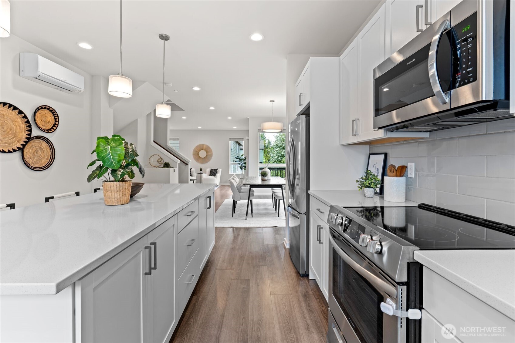 13628 Manor Way #C4, Lynnwood, WA 98087