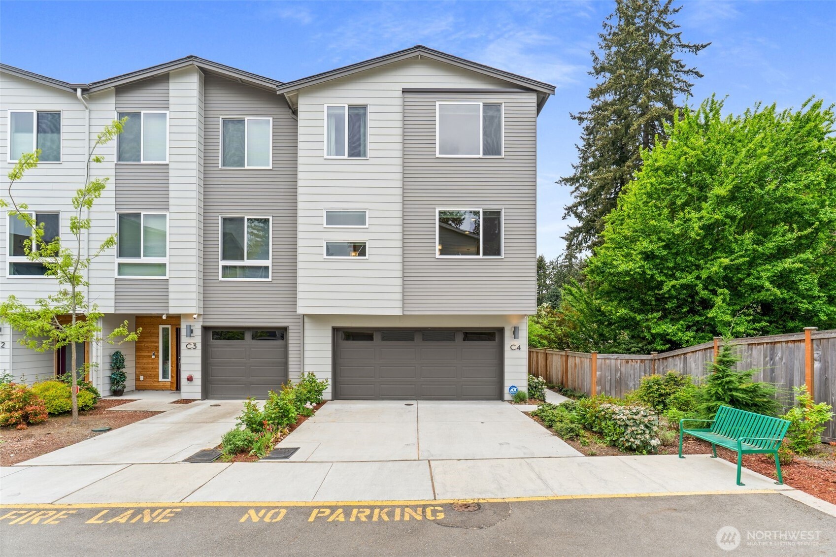 13628 Manor Way #C4, Lynnwood, WA 98087