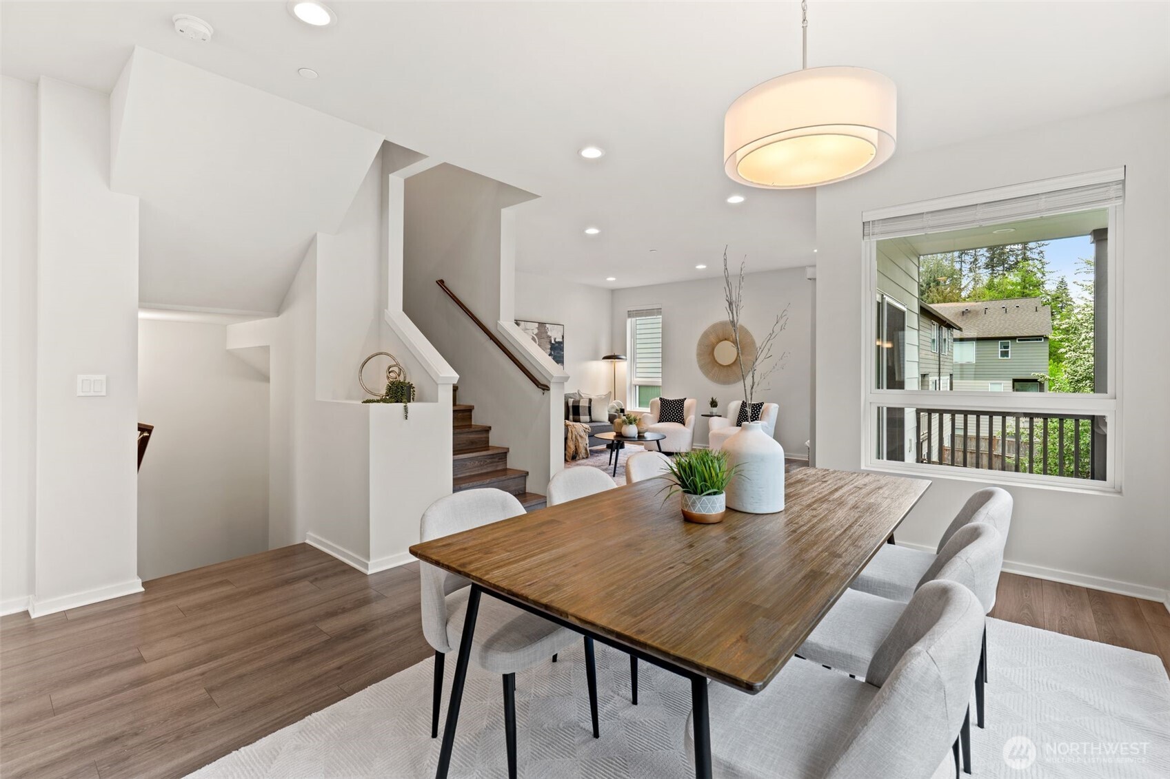 13628 Manor Way #C4, Lynnwood, WA 98087