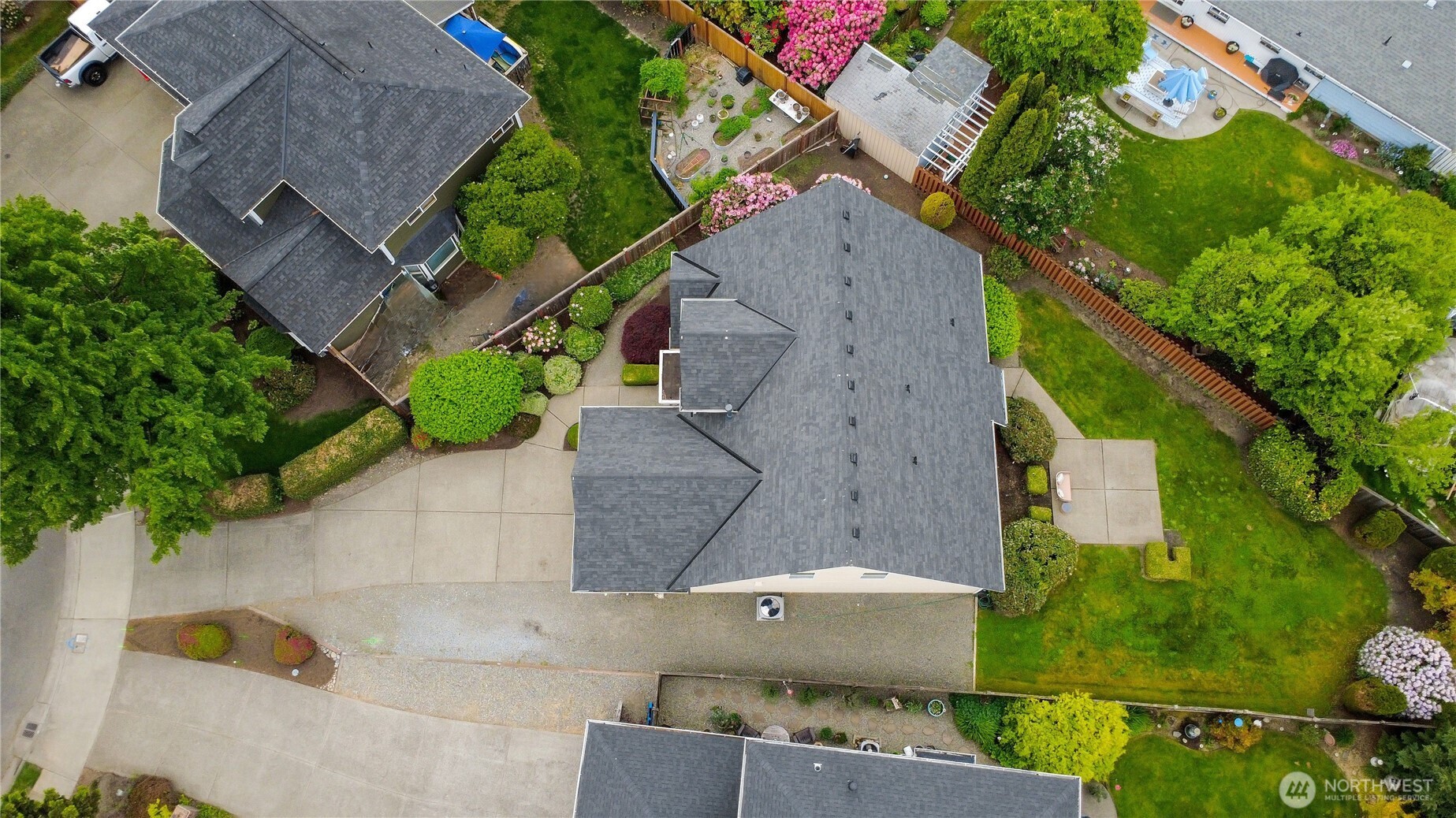 2113 12th Ave NW, Puyallup, WA 98371-3959