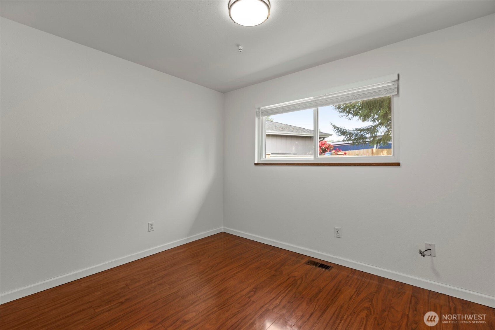 11921 SE 205th Street , Kent, WA 98031
