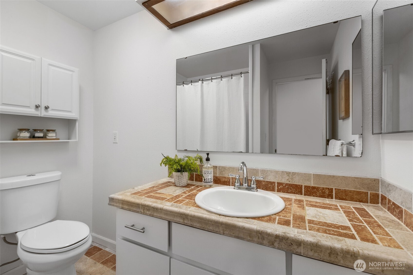 11921 SE 205th Street , Kent, WA 98031