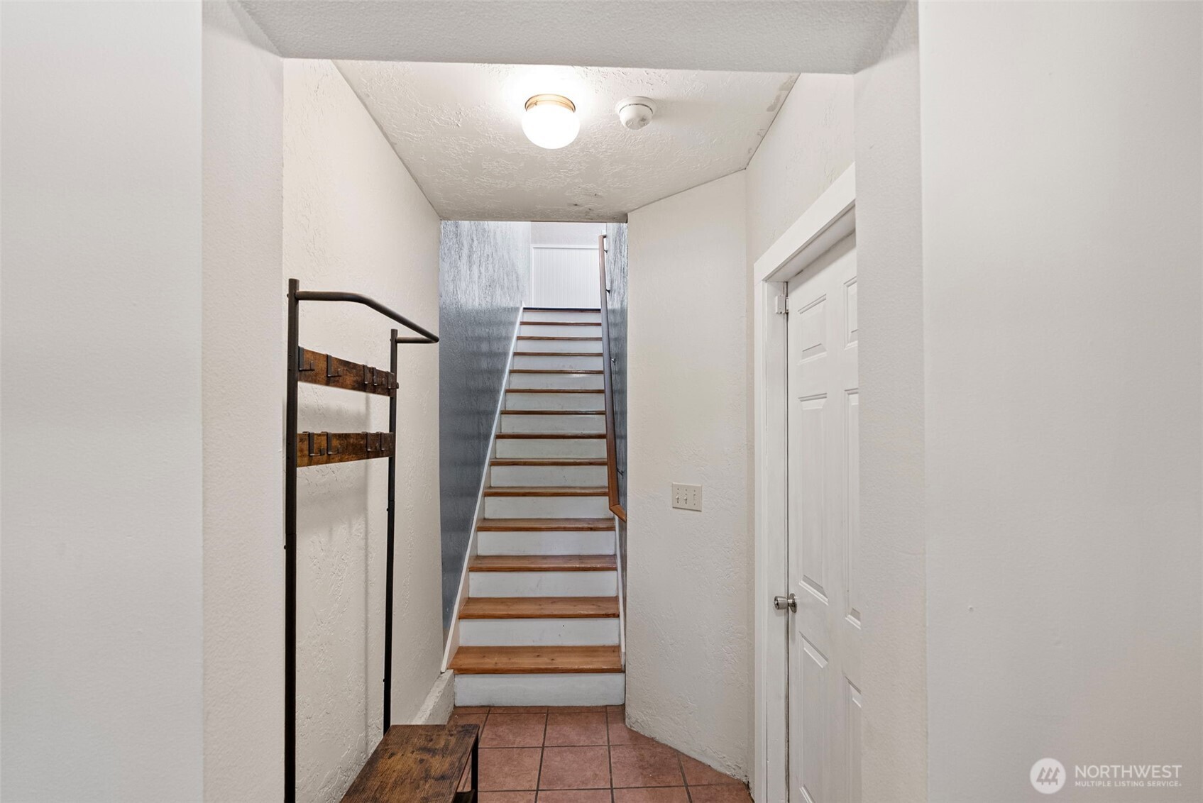 30978 Old Hansville Road NE, Kingston, WA 98346