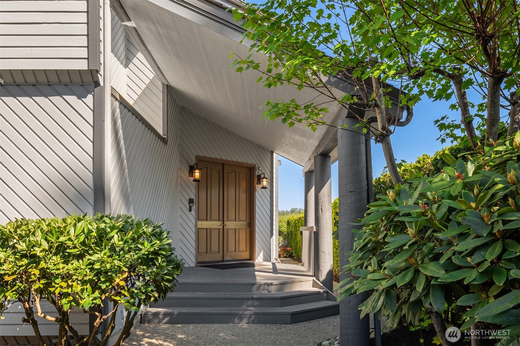 8503 NE Juanita Drive , Kirkland, WA 98034