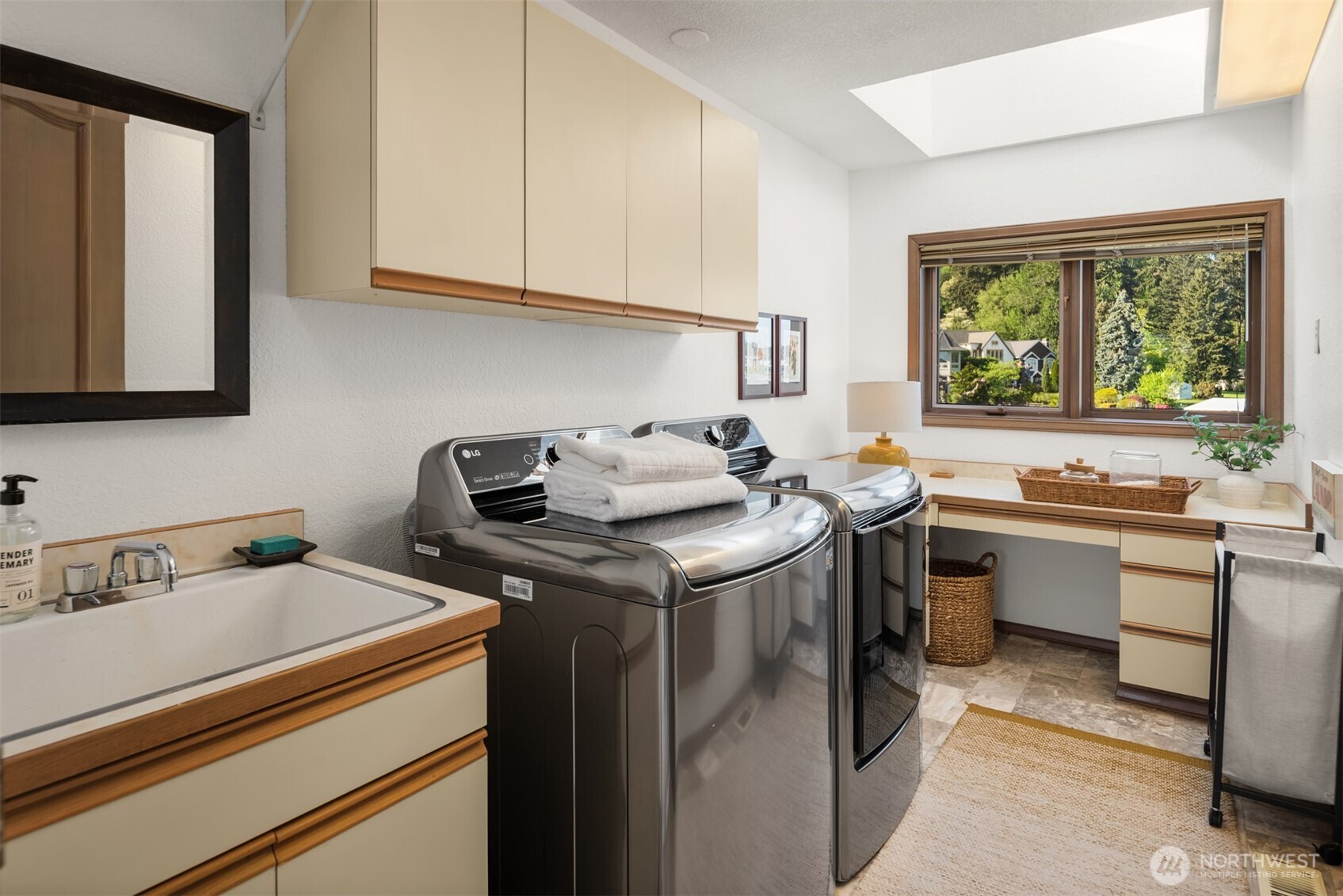 8503 NE Juanita Drive , Kirkland, WA 98034