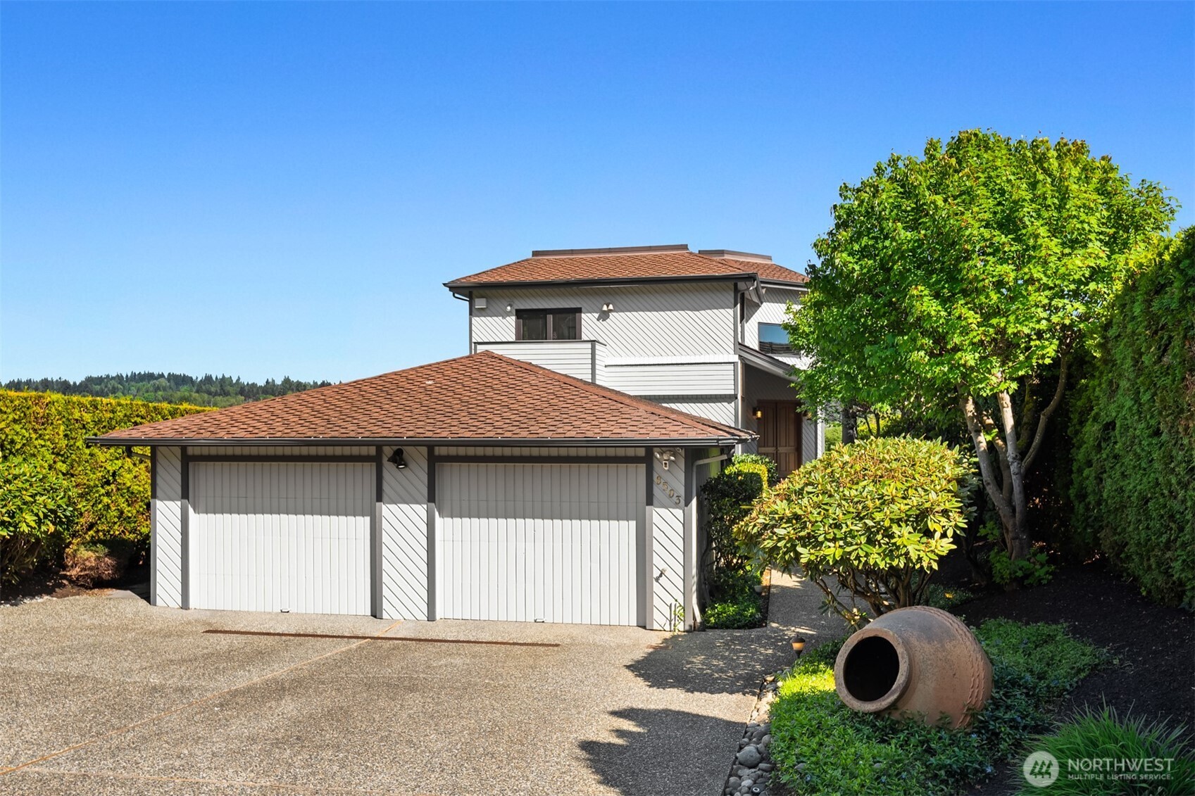 8503 NE Juanita Drive , Kirkland, WA 98034