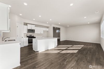 277 Cremini Loop SE #34, Lacey, WA 98513 - Photo 4