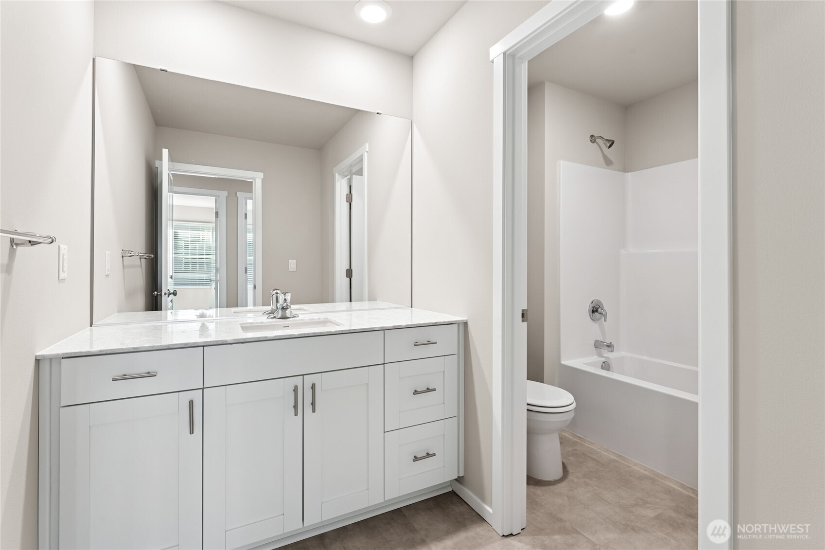 277 Cremini Loop SE #34, Lacey, WA 98513