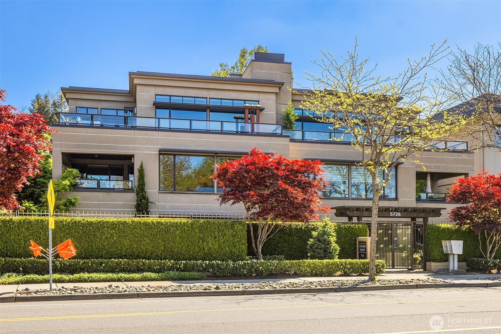 5726 Lake Washington Boulevard NE #3002, Kirkland, WA 98033