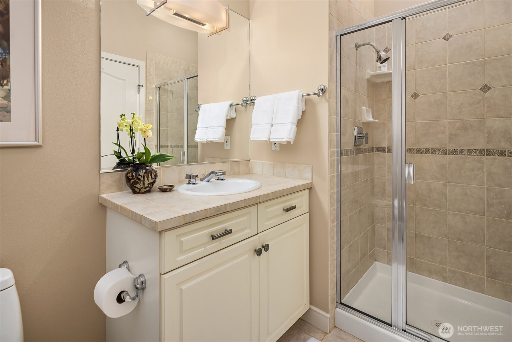 5726 Lake Washington Boulevard NE #3002, Kirkland, WA 98033