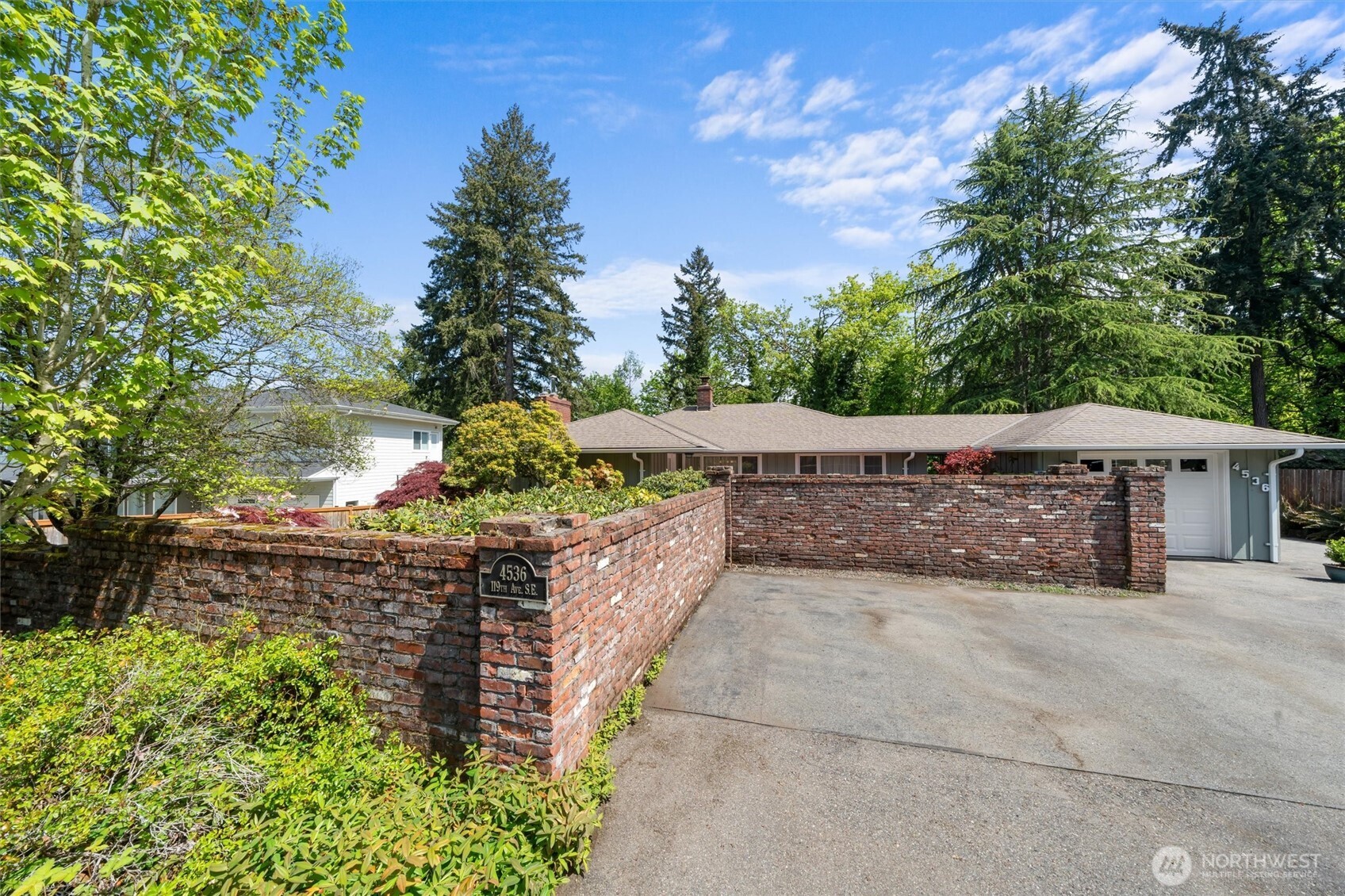 4536 119th Avenue SE, Bellevue, WA 98006