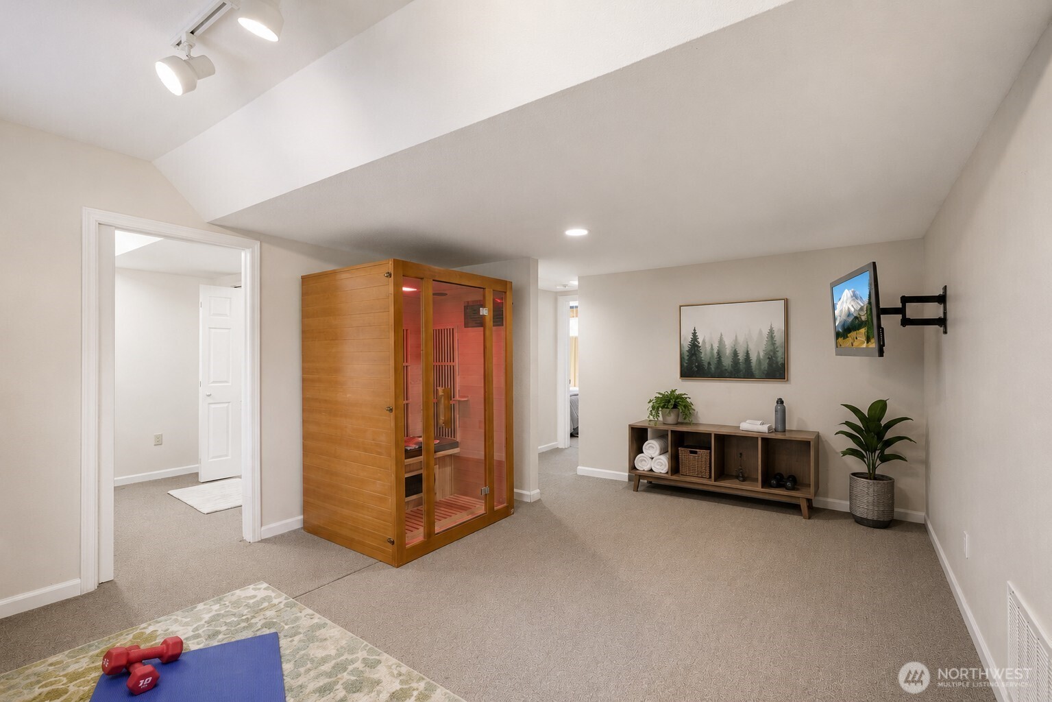 13807 69th Avenue Ct E, Puyallup, WA 98373