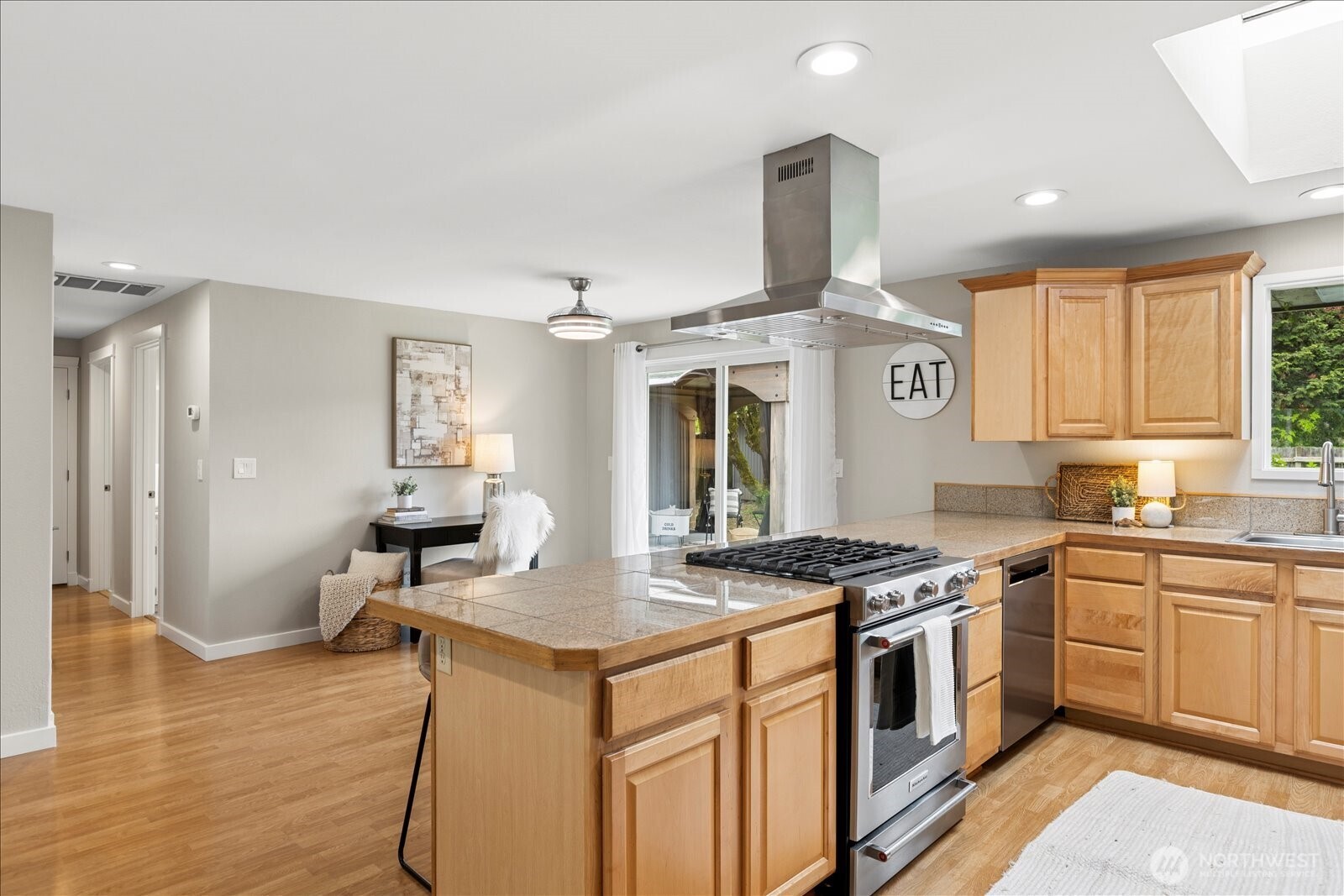 14720 Broadway Avenue , Snohomish, WA 98296