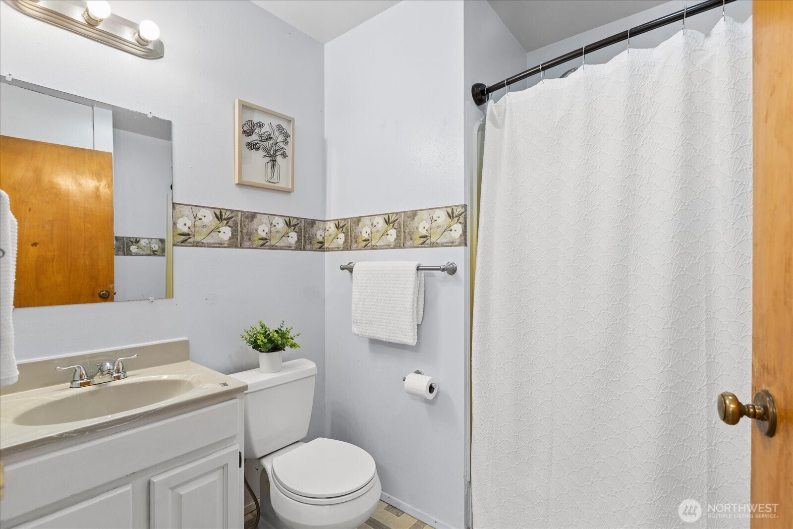 14720 Broadway Avenue , Snohomish, WA 98296