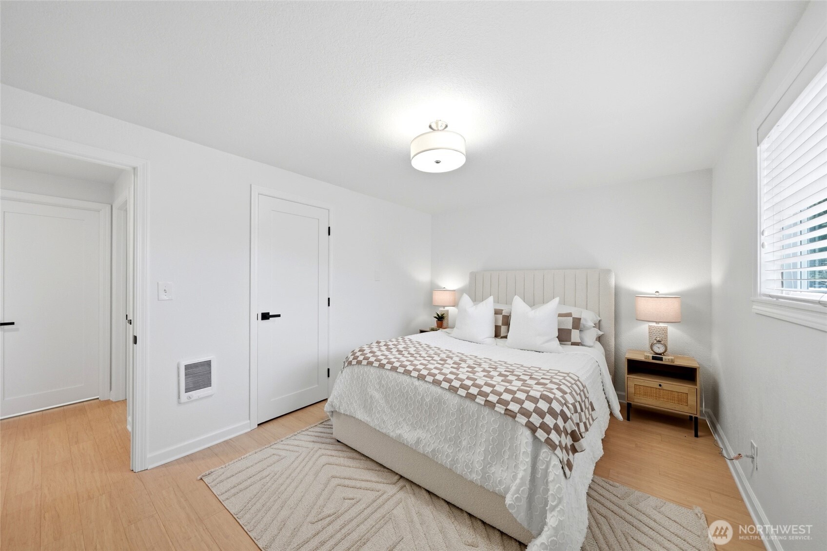 22428 91st Ave W, Edmonds, WA 98026