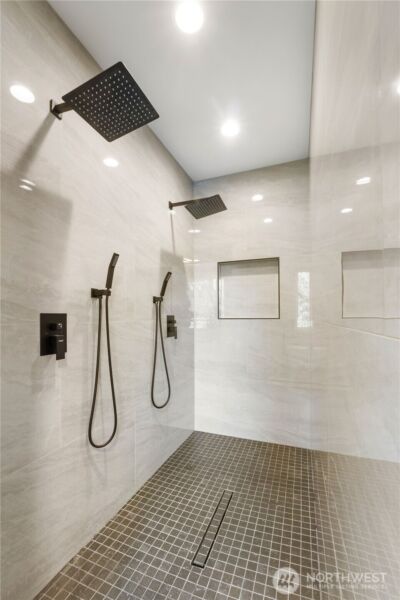6598 Vandermark Road E, Bonney Lake, WA 98391-7382 - Photo 12