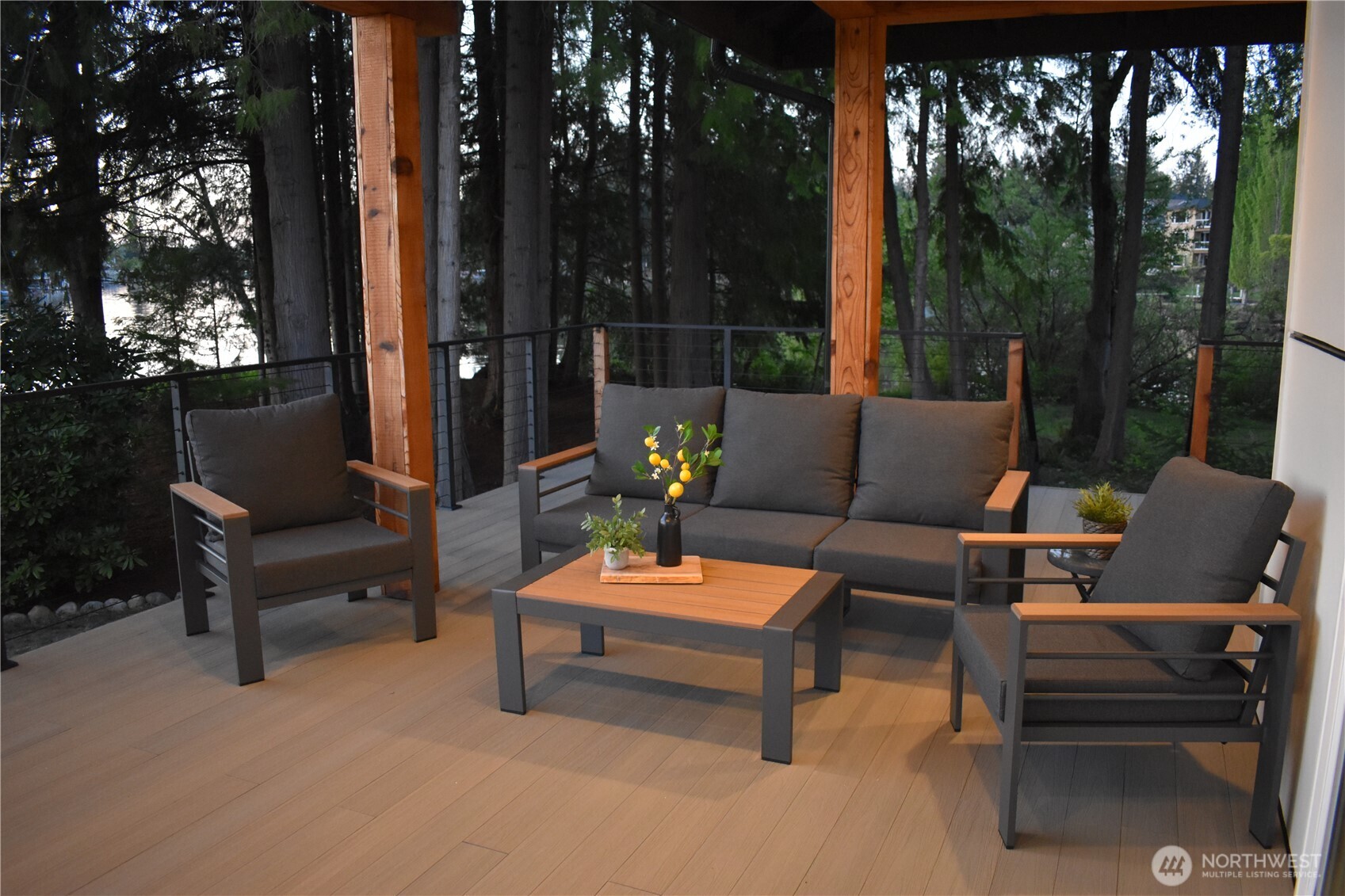 6598 Vandermark Road E, Bonney Lake, WA 98391-7382