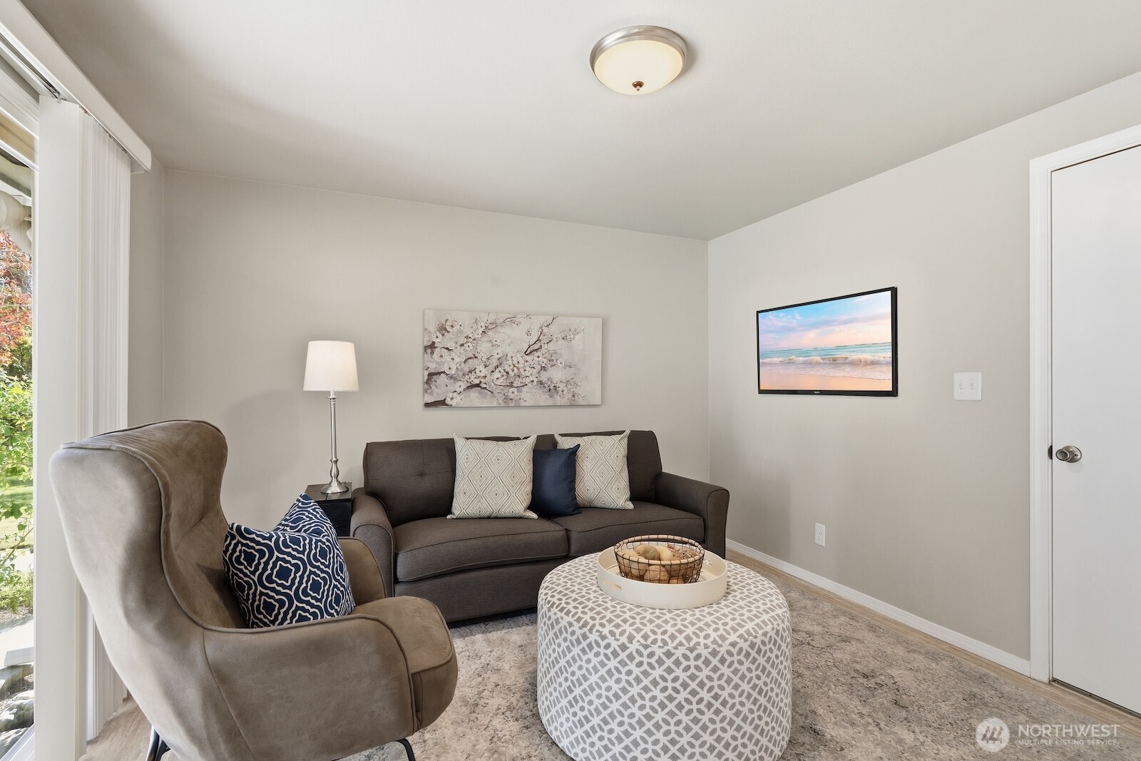 21225 96th Avenue W, Edmonds, WA 98020