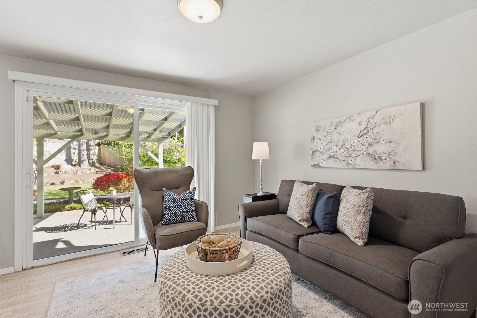 21225 96th Avenue W, Edmonds, WA 98020